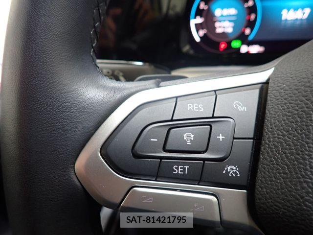 VolksWagen GOLF 2022-03 8076123-18