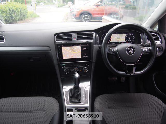 VolksWagen GOLF 2018-05 8076128-1