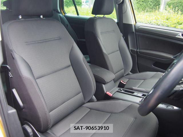 VolksWagen GOLF 2018-05 8076128-4