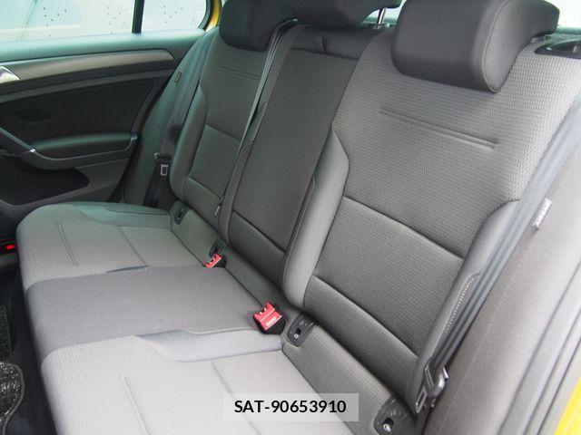 VolksWagen GOLF 2018-05 8076128-6