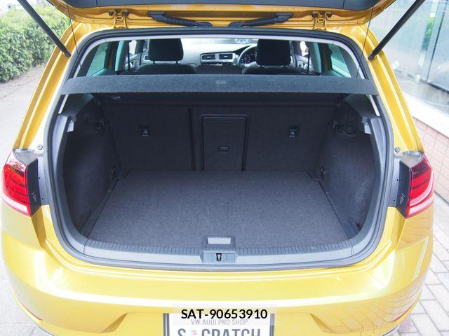 VolksWagen GOLF 2018-05 8076128-7