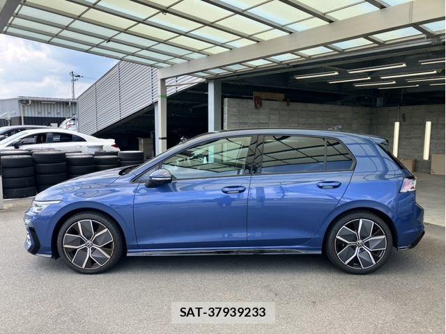 VolksWagen GOLF 2025-02 8076126-4