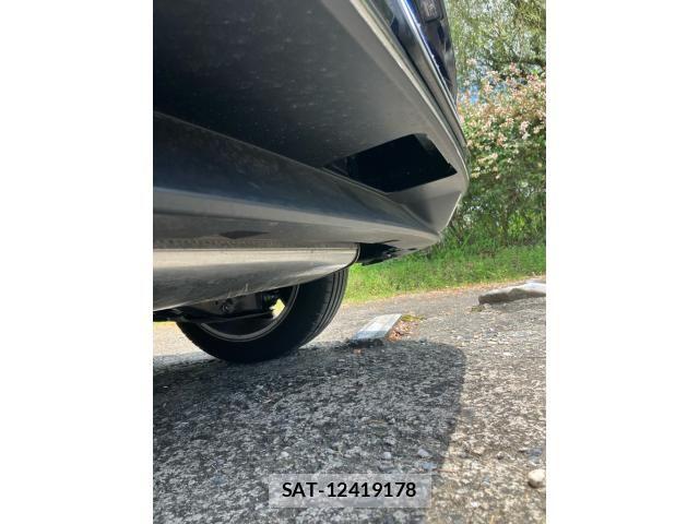 VolksWagen GOLF 2021-09 8102686-18