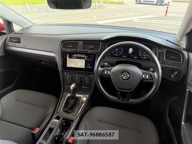 VolksWagen GOLF 2018-12 8102694-4
