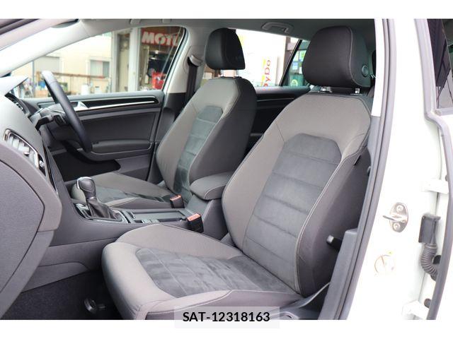 VolksWagen GOLF 2019-02 8102687-11
