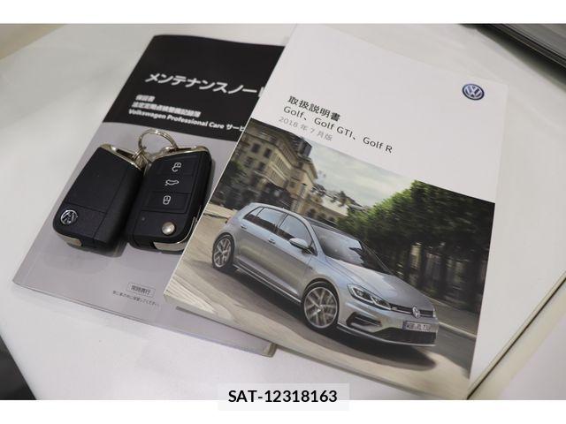 VolksWagen GOLF 2019-02 8102687-19