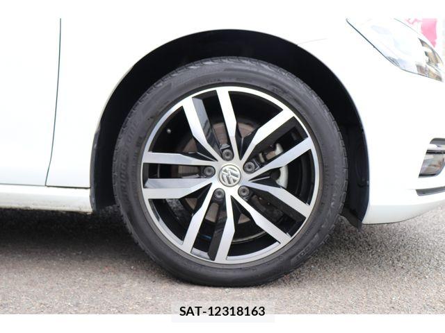 VolksWagen GOLF 2019-02 8102687-29
