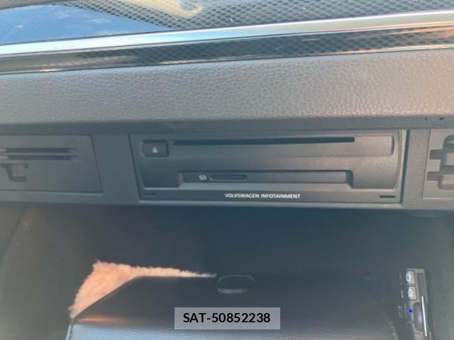 VolksWagen GOLF 2013-07 8102696-20
