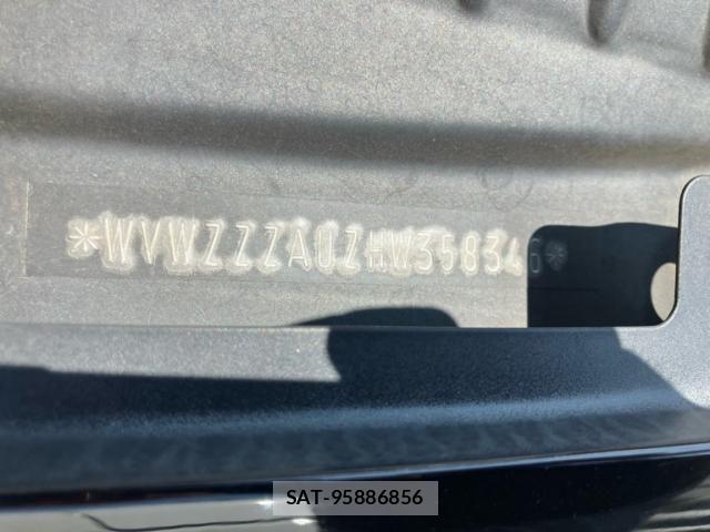 VolksWagen GOLF 2017-07 8132979-12
