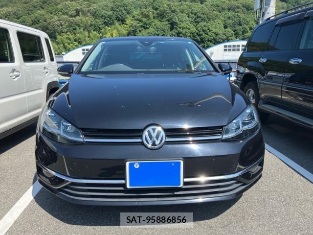 VolksWagen GOLF 2017-07 8132979-1