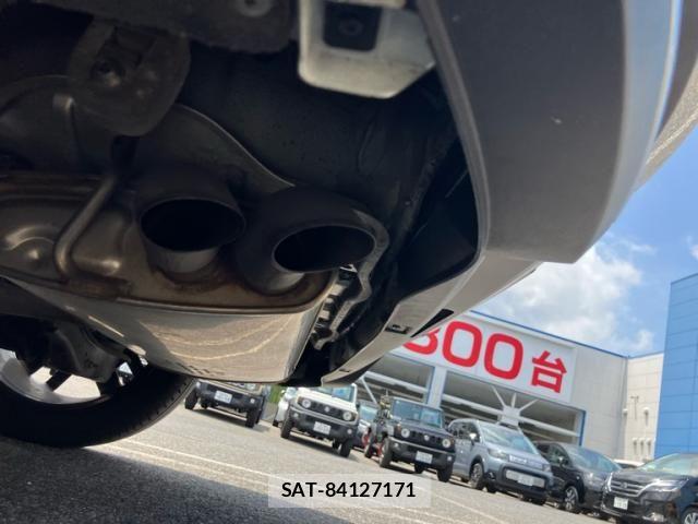 VolksWagen GOLF 2018-06 8147005-11