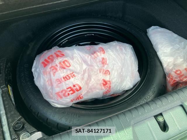 VolksWagen GOLF 2018-06 8147005-13