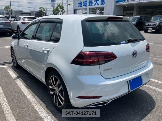 VolksWagen GOLF 2018-06 8147005-3