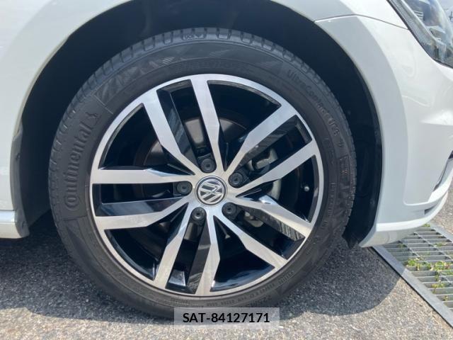 VolksWagen GOLF 2018-06 8147005-5