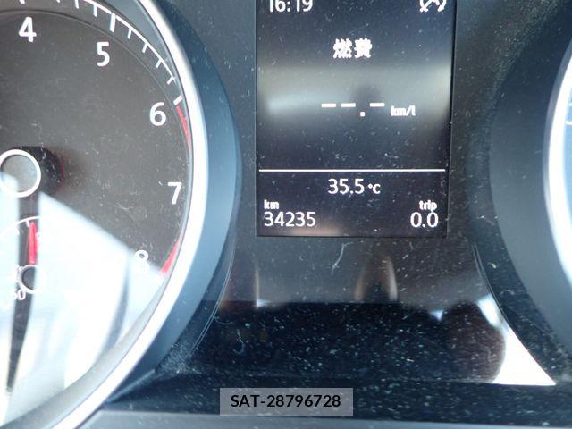 VolksWagen GOLF 2013-08 8159515-13