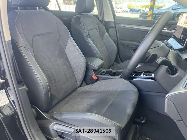 VolksWagen GOLF 2024-12 8211005-11