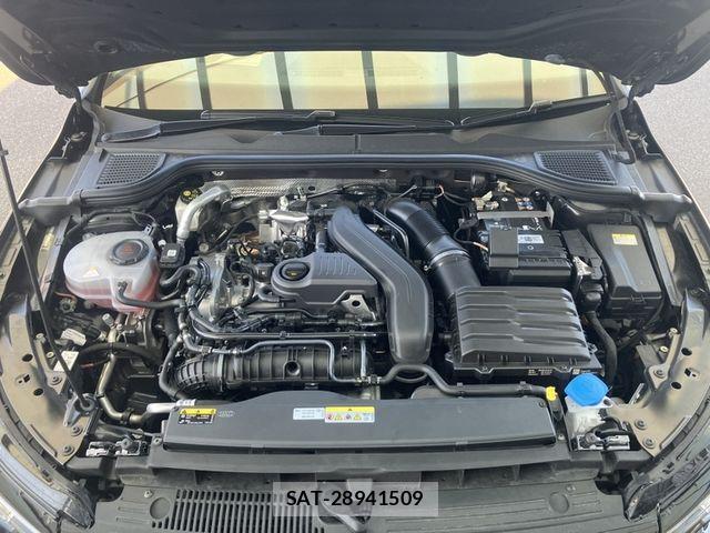 VolksWagen GOLF 2024-12 8211005-14