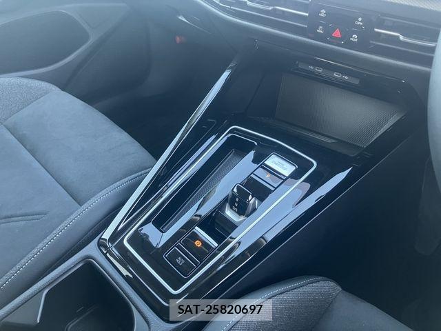 VolksWagen GOLF 2025-05 8211004-10
