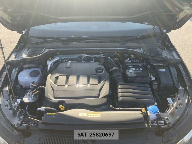 VolksWagen GOLF 2025-05 8211004-13