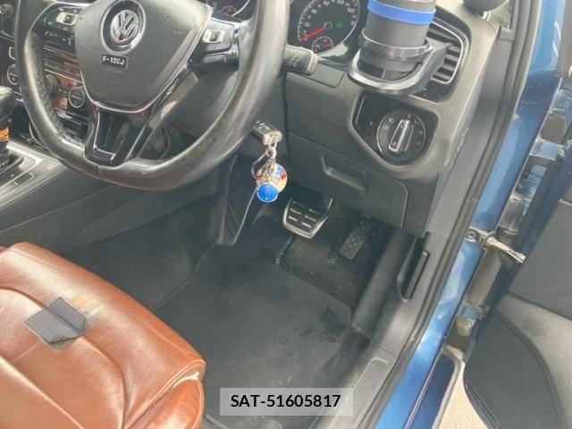 VolksWagen GOLF 2014-03 8232393-17