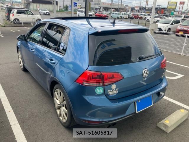 VolksWagen GOLF 2014-03 8232393-2