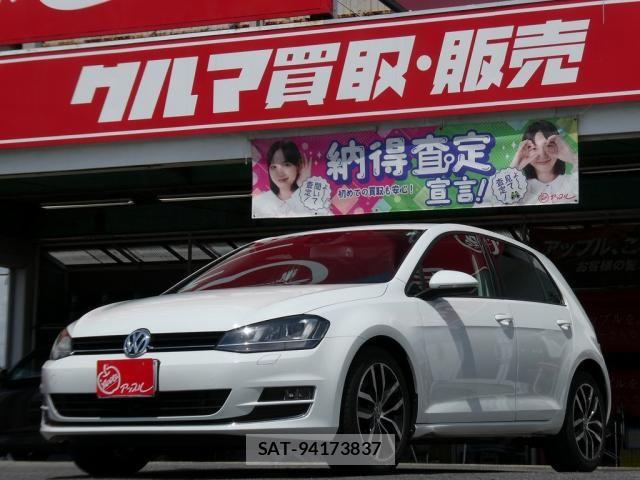 VolksWagen GOLF 2013-07 8232388-0