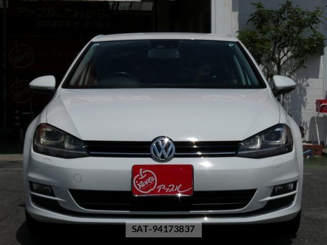 VolksWagen GOLF 2013-07 8232388-1