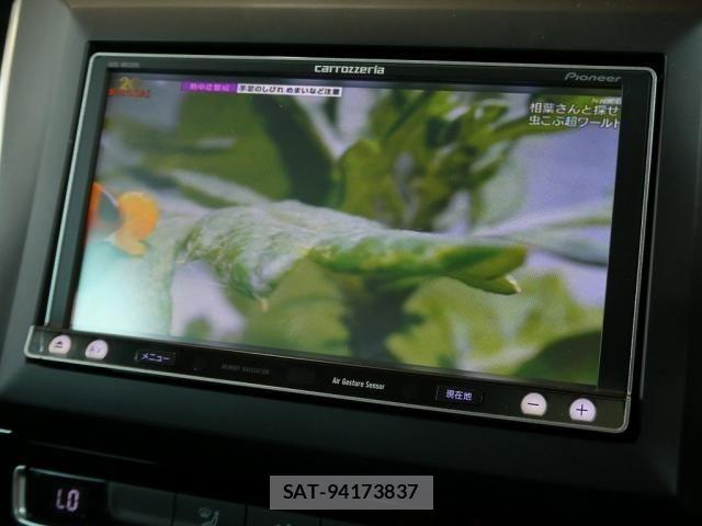 VolksWagen GOLF 2013-07 8232388-20