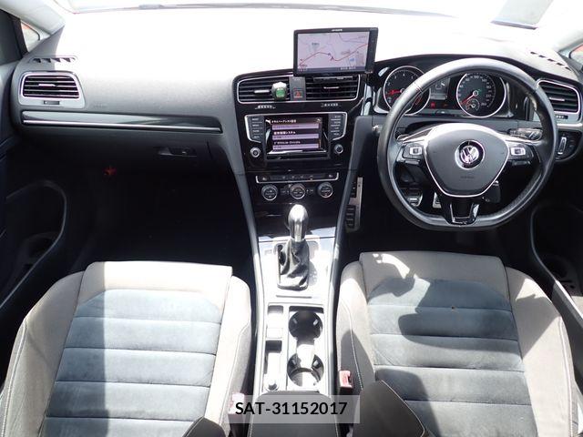 VolksWagen GOLF 2013-12 8232381-15
