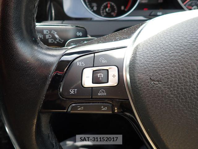 VolksWagen GOLF 2013-12 8232381-16