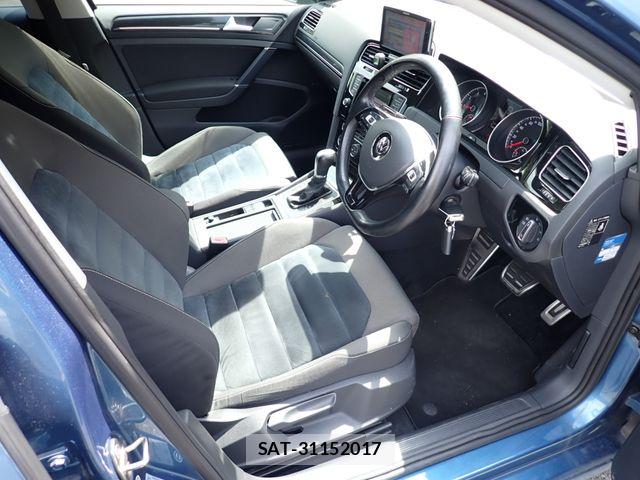 VolksWagen GOLF 2013-12 8232381-1