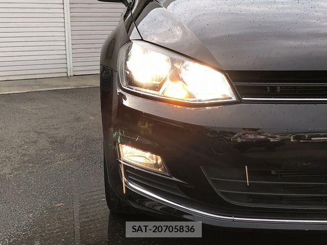 VolksWagen GOLF 2013-08 8318062-11
