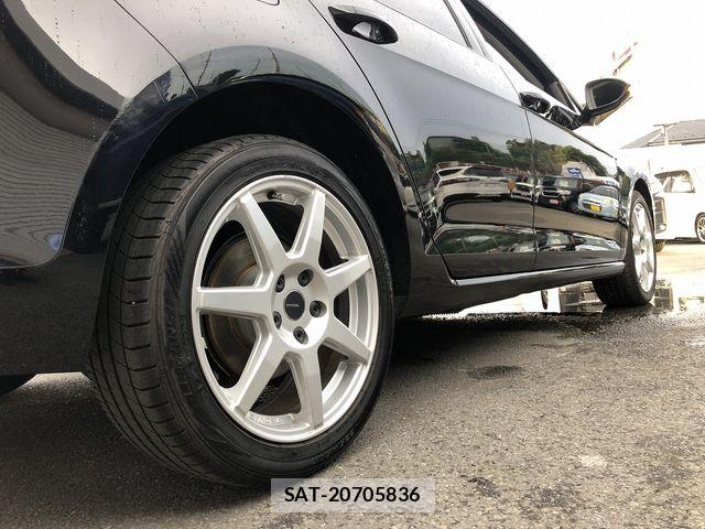 VolksWagen GOLF 2013-08 8318062-15