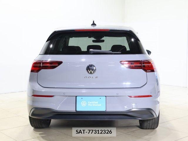 VolksWagen GOLF 2023-09 8318057-9