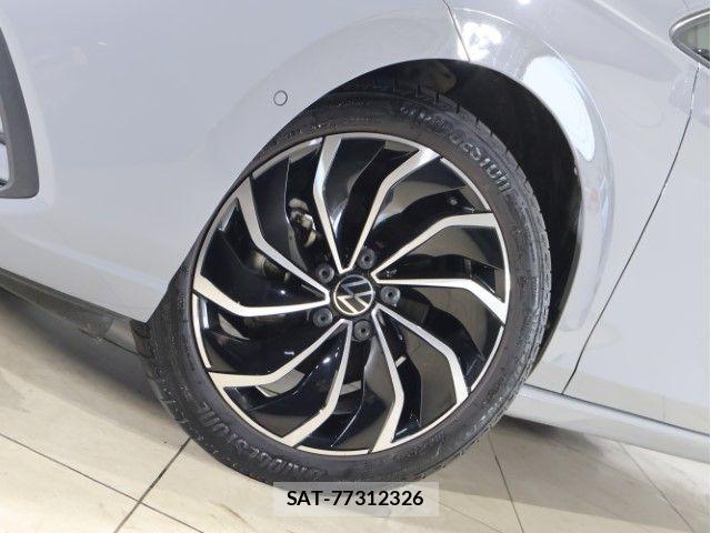 VolksWagen GOLF 2023-09 8318057-13