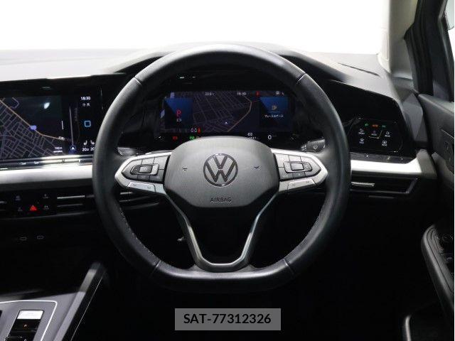 VolksWagen GOLF 2023-09 8318057-2