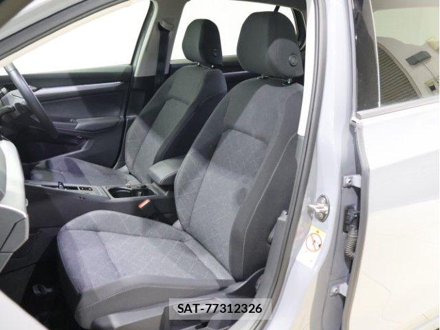 VolksWagen GOLF 2023-09 8318057-3