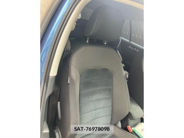 VolksWagen GOLF 2014-01 8318061-11