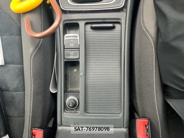 VolksWagen GOLF 2014-01 8318061-26