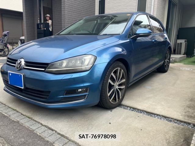 VolksWagen GOLF 2014-01 8318061-2