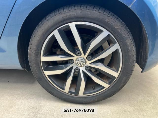 VolksWagen GOLF 2014-01 8318061-8