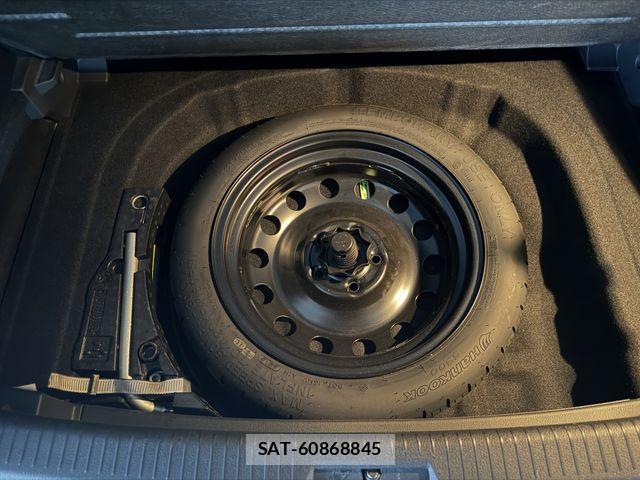 VolksWagen GOLF 2020-05 8318058-11