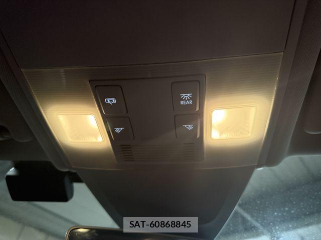 VolksWagen GOLF 2020-05 8318058-20