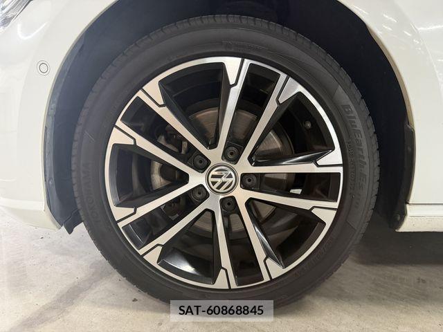 VolksWagen GOLF 2020-05 8318058-27