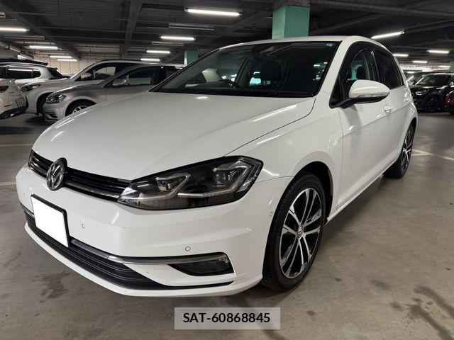VolksWagen GOLF 2020-05 8318058-3