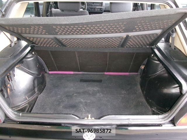VolksWagen GOLF 1990-12 8318056-11