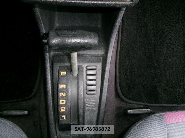 VolksWagen GOLF 1990-12 8318056-15