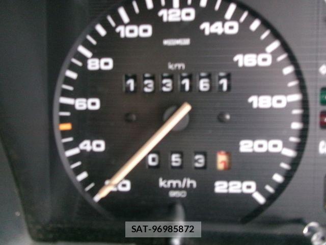 VolksWagen GOLF 1990-12 8318056-16