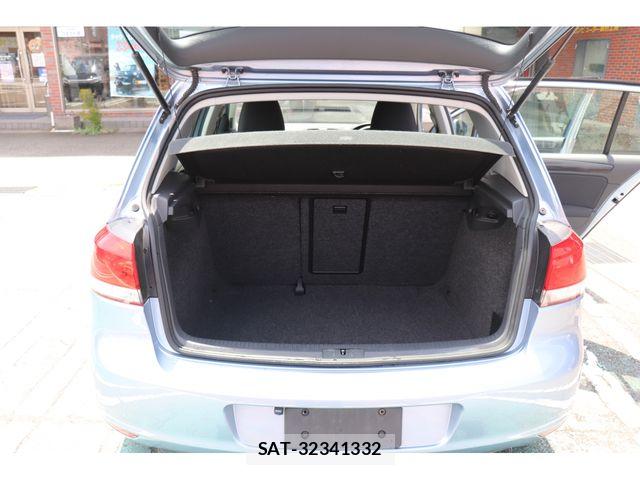VolksWagen GOLF 2011-07 8318064-13