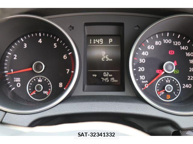 VolksWagen GOLF 2011-07 8318064-27